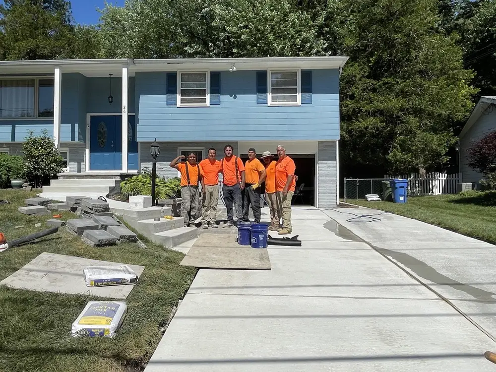 Papaneri and Sons concrete crew finished driveway job Cherry Hill NJ